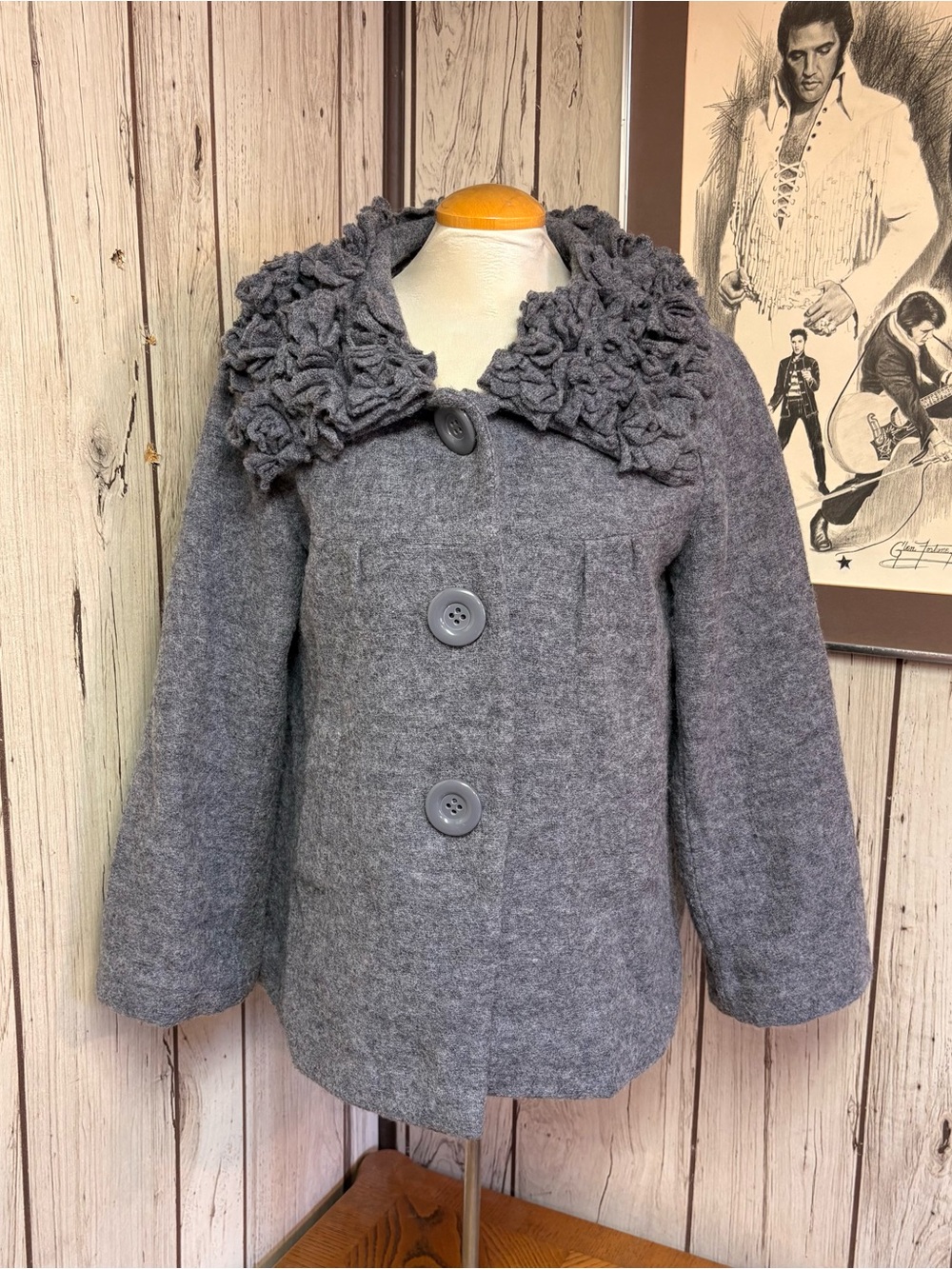 Women's Gray Pea Coat with Textured Collar - Picture 2 of 7